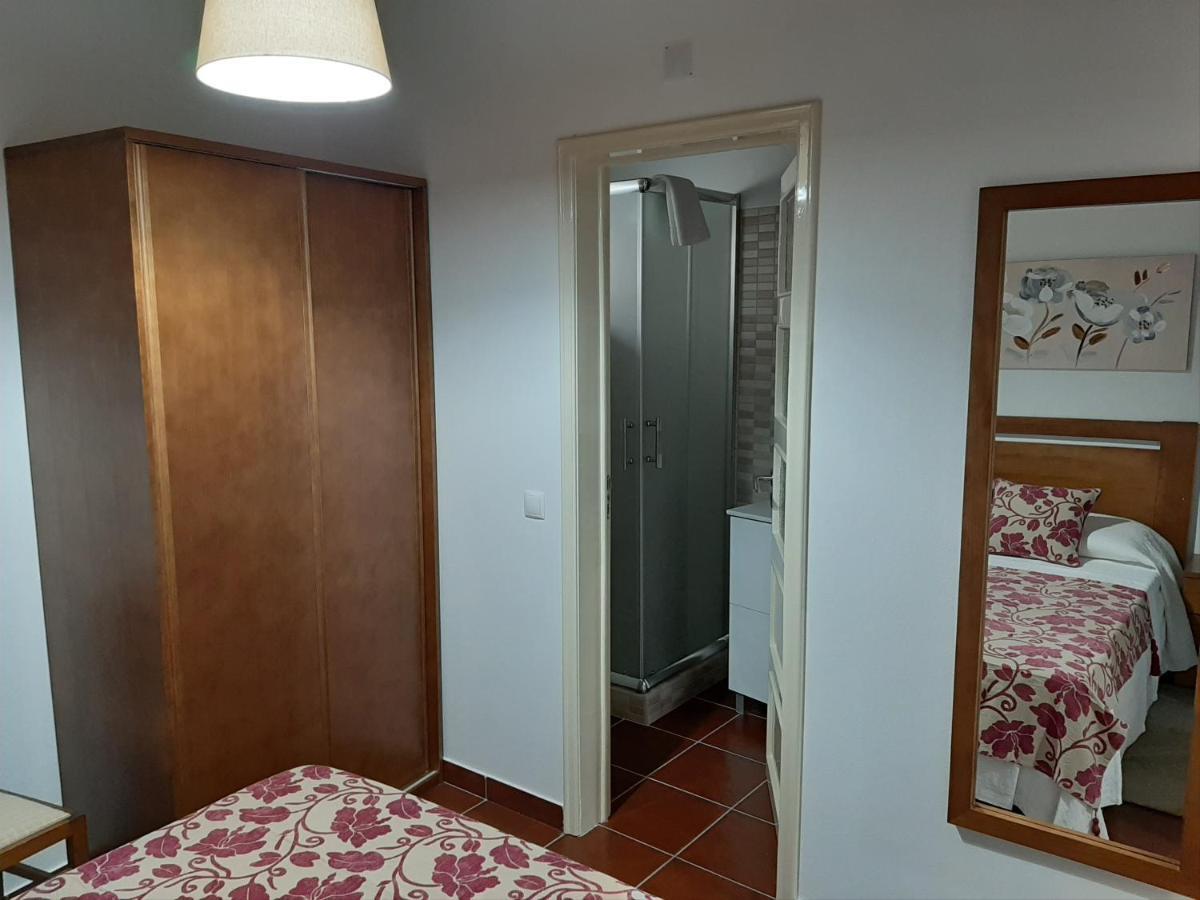 サンティアゴ・ド・カセーンAlojamento Ferreira - Apartamento Cアパートメント エクステリア 写真