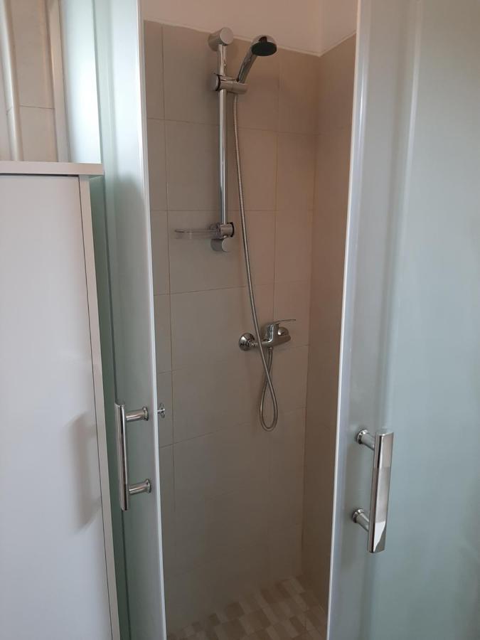 サンティアゴ・ド・カセーンAlojamento Ferreira - Apartamento Cアパートメント エクステリア 写真